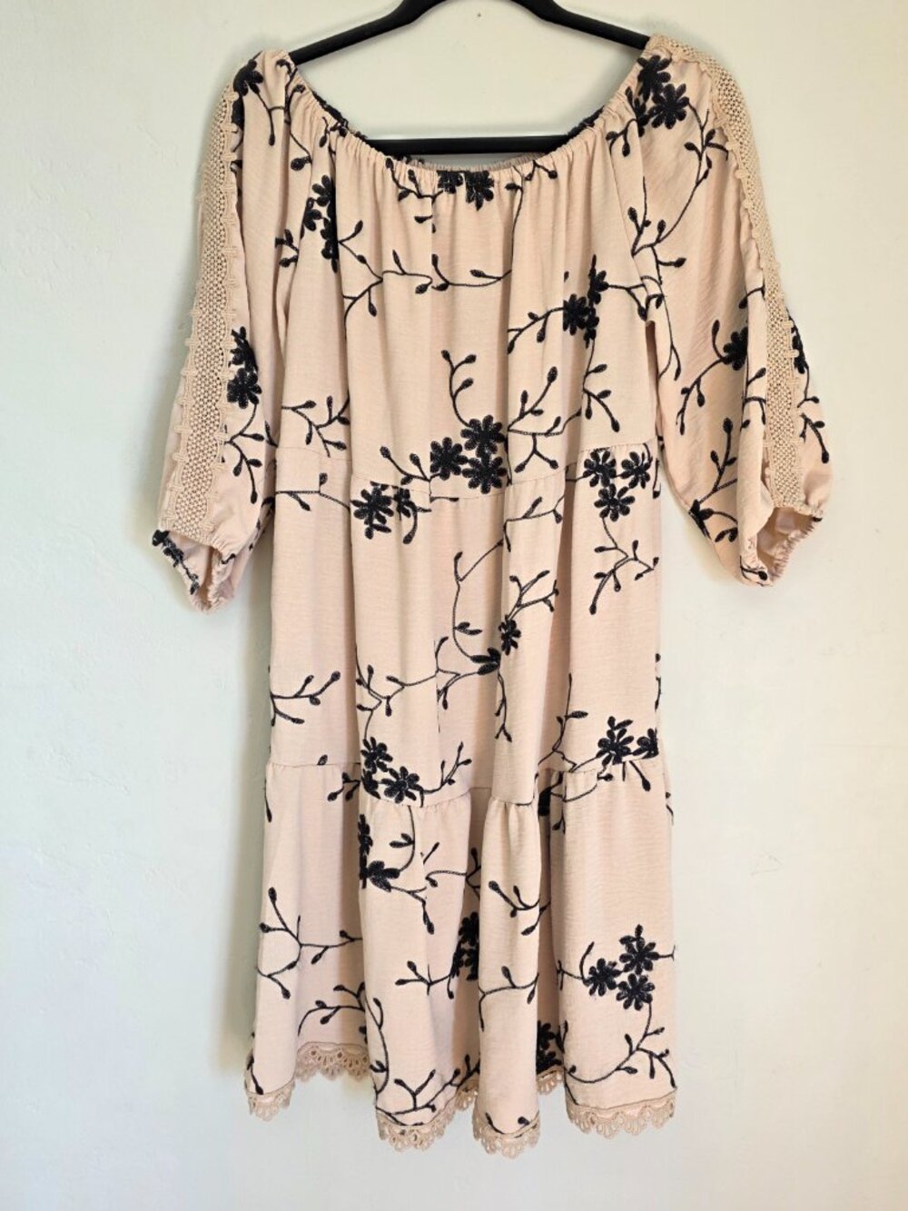 NWOT Kindred Tan Black Floral Embroidered Tiered Boho Dress | Size Medium - Picture 6 of 11